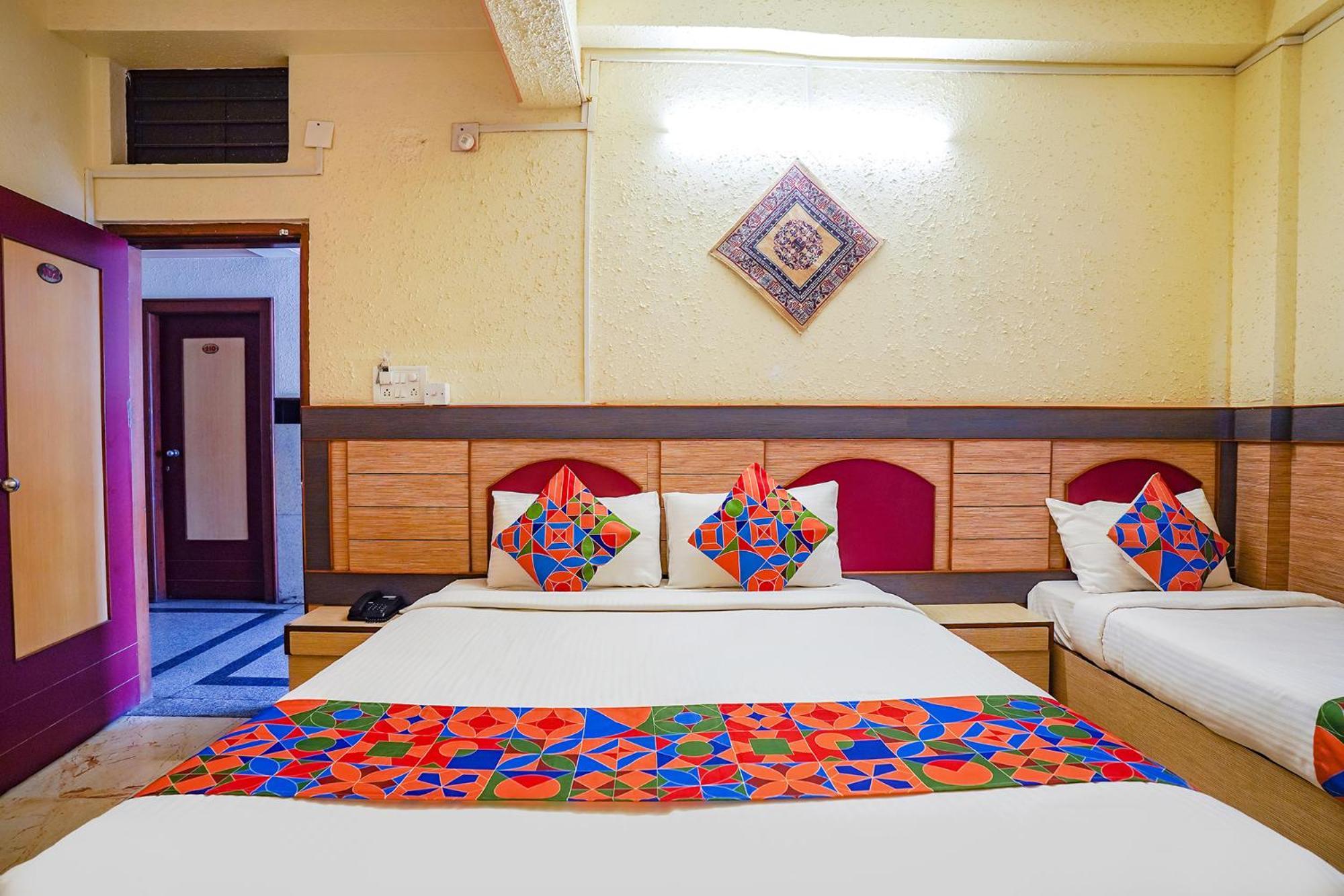 Hotel Lalbagh Gardenia Bangalore Buitenkant foto
